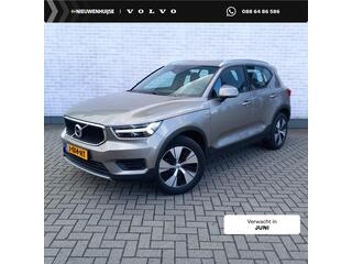 volvo-xc40-1.5-t3-momentum--panora