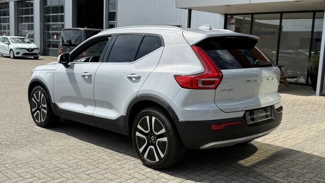 Volvo XC40 1.5 T5 Rech. Inscr. | Pano | Camera | Stoelverwarming