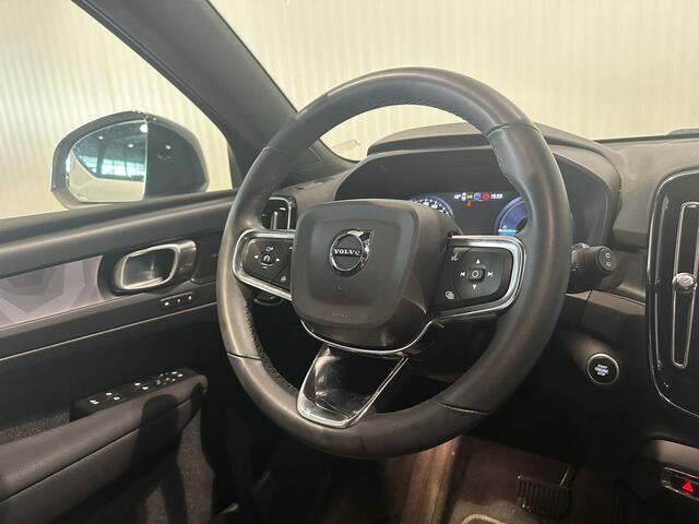 Volvo XC40 T5 Aut. Plug-in Hybrid Plus Dark ACC 360camera Stoelverwarming 262pk