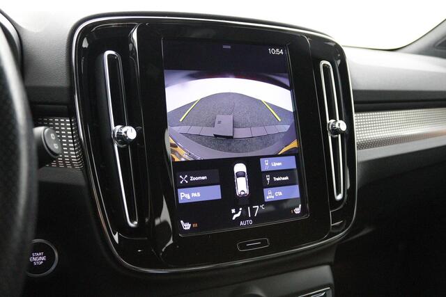 Volvo XC40 2.0 T4 R-Design | Parkeercamera | Stoelverwarming | Elektrische kofferklep | Navigatie