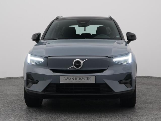 Volvo XC40 Recharge Core 70 kWh | CAMERA | CARPLAY