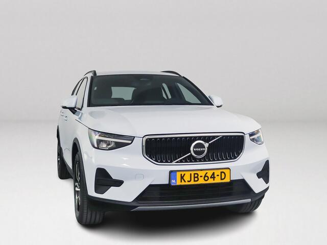 Volvo XC40 B4 Business Edition | Parkeercamera | Harman Kardon | Stoel- en Stuurverwarming