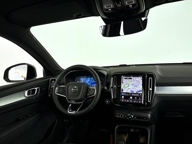 Volvo XC40 B4 Business Edition | Panoramadak | Parkeercamera | Harman Kardon | Stoel- en Stuurverwarming