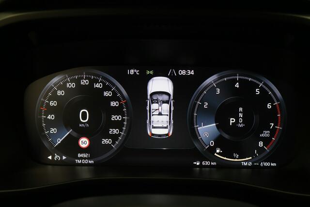 Volvo XC40 1.5 T2 Momentum Core Automaat Camera, Apple Carplay, Rijstrooksensor, LED, Climate, PDC