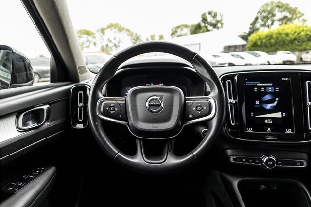 Volvo XC40 1.5 T5 Recharge Business Pro | Carplay | LED