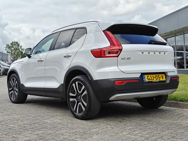Volvo XC40 T4 213PK Recharge Inscription Expression | BLIS | Trekhaak | Adapt. Cruise | Camera Achter