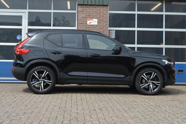 Volvo XC40 1.5 T5 RDesign | HYBRID - CAMERA - STOELVERW