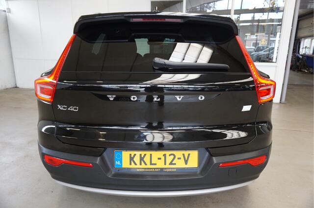 Volvo XC40 1.5 T5 Inscription Trekhaak Schuifdak Pilot 261Pk