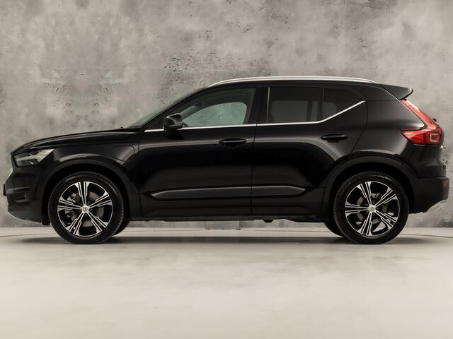 Volvo XC40 1.5 T4 Recharge Inscription 211Pk Automaat (APPLE CARPLAY, GROOT NAVI, STUUR/STOELVERWARMING, CAMERA, LEDER, KEYLESS, SPORTSTOELEN, GETINT GLAS, NIEUWSTAAT)