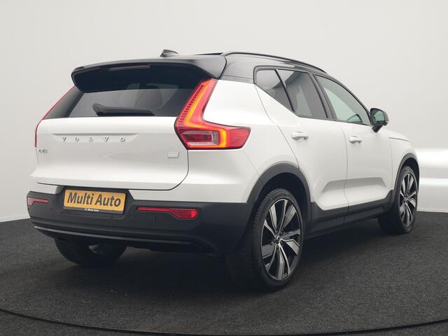 Volvo XC40 Pro Recharge Pure Electric 70kWh 232pk | Panodak | Adaptive Cruise | 360 Camera | Warmtepomp | Sportstoelen Memory & Verwarmd | Harman / Kardon | Google Assistent | 20"L.M | Stuur Verwarmd | Keyless | Blis | DAB |