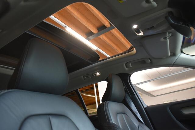 Volvo XC40 1.5 T5 Recharge Inscription Camera Trekhaak Pano El-Stoel + Aklep Winterpack
