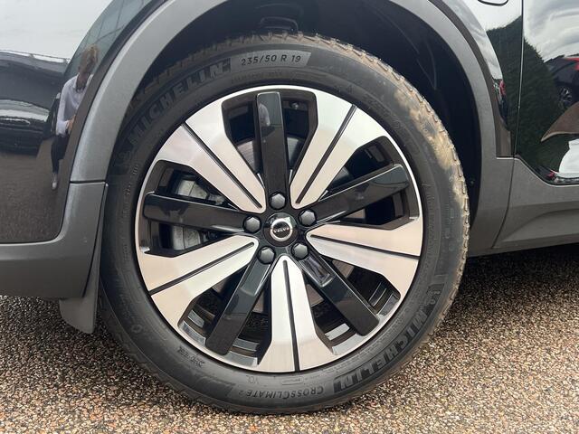 Volvo XC40 T5 Recharge Inscription Panodak Aut.