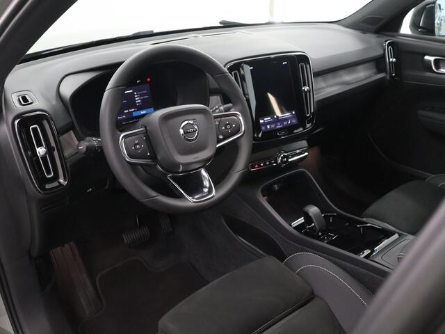 Volvo XC40 Recharge Plus | Parkeercamera | Cruise Control Adaptief | Elektr. Achterklep | Navigatie |
