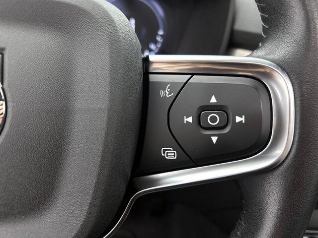 Volvo XC40 1.5 T4 Inscription Expression | Panoramadak | achteruitrijcamera