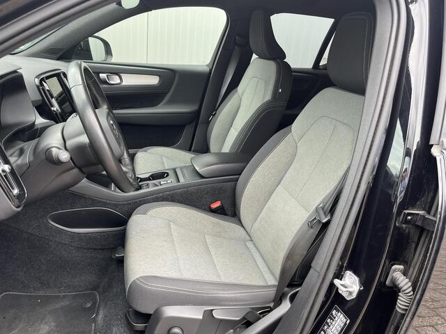 Volvo XC40 2.0 B4 Momentum Business Camera, Stoel/Stuurverwarming, Cruise Control