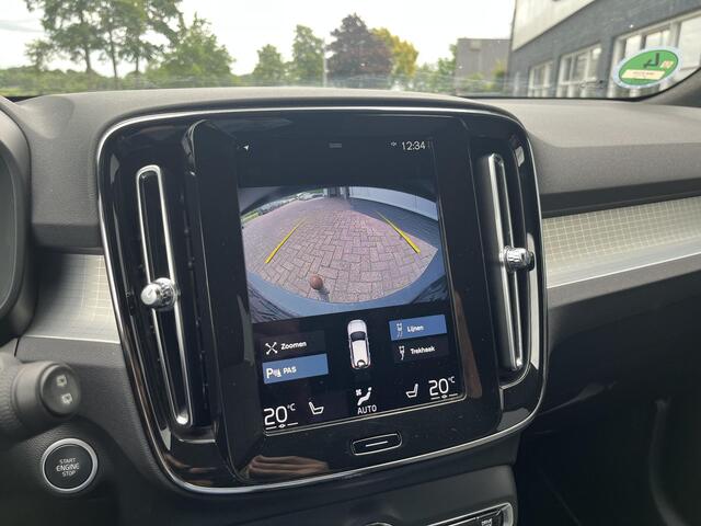 Volvo XC40 2.0 B4 Momentum Business Camera, Stoel/Stuurverwarming, Cruise Control