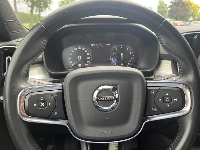 Volvo XC40 2.0 B4 Momentum Business Camera, Stoel/Stuurverwarming, Cruise Control