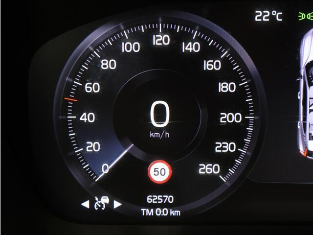 Volvo XC40 T5 262PK Plug-in hybrid R-Design / Trekhaak / Leder / Stoel+Stuurwiel+Achterbank Verwarming / Extra Getint Glas / Adaptieve Full Led / DAB+ / Adaptive Cruise / Pilot Assist