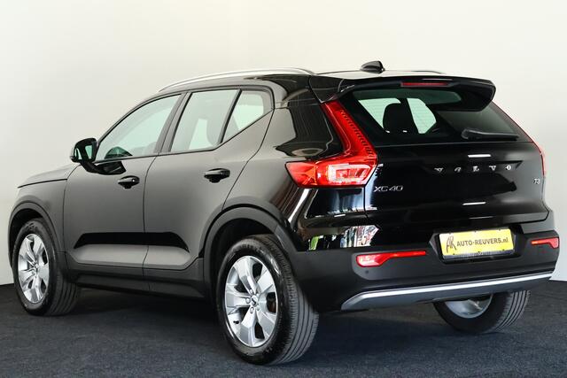Volvo XC40 1.5 T3 Momentum / LED / CarPlay / Trekhaak / Memory