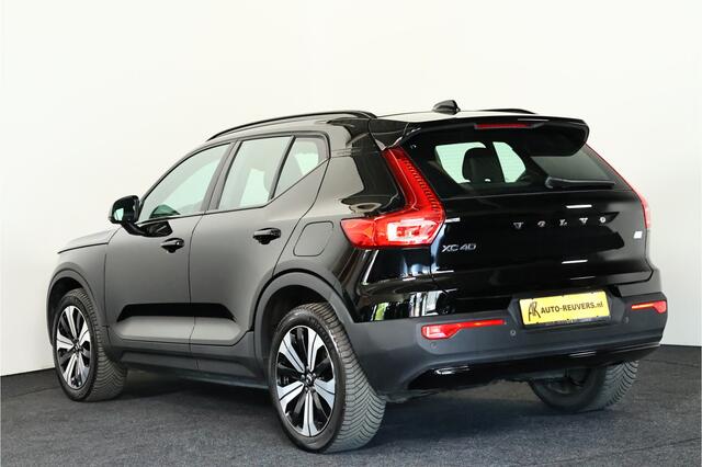 Volvo XC40 Recharge Plus 70 kWh Navi / Pilot assist / ACC / Camera / Trekhaak