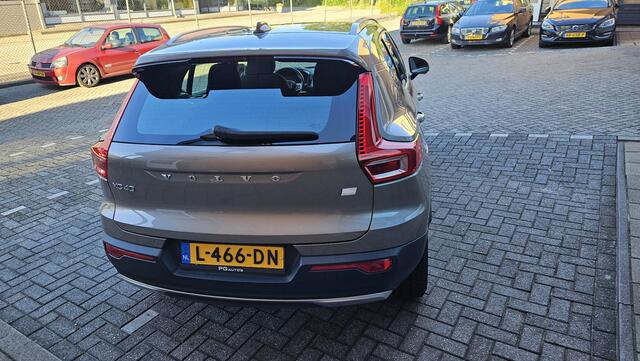 Volvo XC40 1.5 T5 Recharge Business Pro