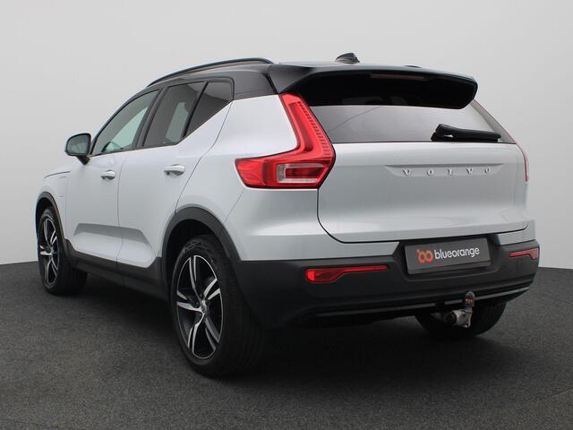 Volvo XC40 1.5 T5 Recharge R-Design 262PK Aut. Trekhaak, Achteruitrijcamera, Stoel en Achterbankverwarming, Navi, 19" LM Velgen, Adaptieve Cruise Control