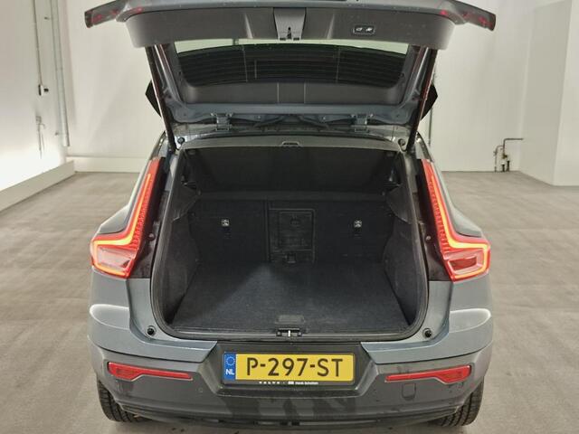Volvo XC40 2.0 B3 R-Design | Stoel/Stuur verwarming | Adaptieve Cruise | Parkeersensoren V+A | Parkeercamera | Extra getint glas | Harman/Kardon | BLIS | Volvo on Call |