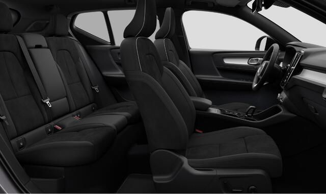 Volvo XC40 B4 211PK Automaat Plus Dark Panoramadak/ Adaptive Cruise Control/ 360 Camera/ Google infotainment/ Elektrisch verstelbare stoelen met geheugen/ Apple Carplay/ Android Auto