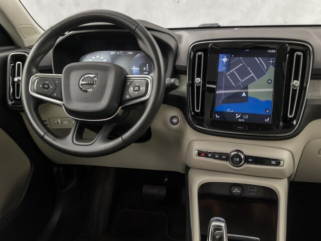 Volvo XC40 1.5 T5 Twin Engine Inscription 252Pk Automaat (PANORAMADAK, APPLE CARPLAY, MEMORY SEATS, STOELVERWARMING, CAMERA, SPORTSTOELEN, KEYLESS, ELEK ACHTERKLEP, NIEUWSTAAT)