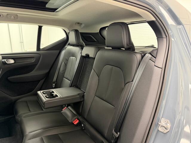 Volvo XC40 1.5 T5 Recharge Inscription | Trekhaak | Panoramadak | H&K | Thunder Grey |