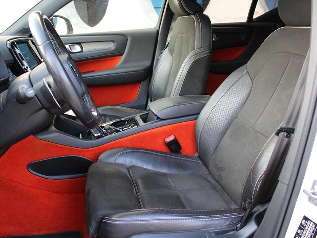 Volvo XC40 2.0 T5 AWD R-Design Intro Edition | CRUISE CONTROL | ALCANTARA BEKLEDING | ACHTERBANK VERWARMD |