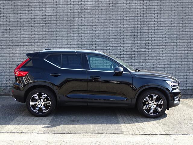 Volvo XC40 1.5 T3 Inscription Leder | Dak | Trekhaak | 360 camera |