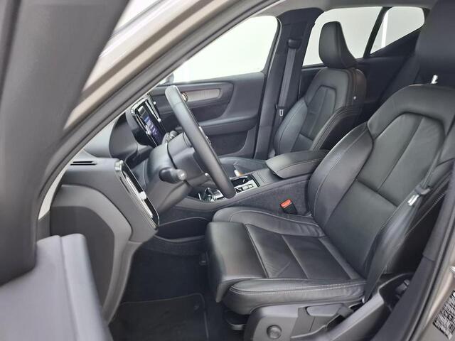 Volvo XC40 2.0 B4 Inscription | Adaptieve Cruise Control | Trekhaak | Lederen Bekleding | Stoel-/Stuurverwarming | Dodehoek Detectie | Harman Kardon Audio | Parkeercamera |