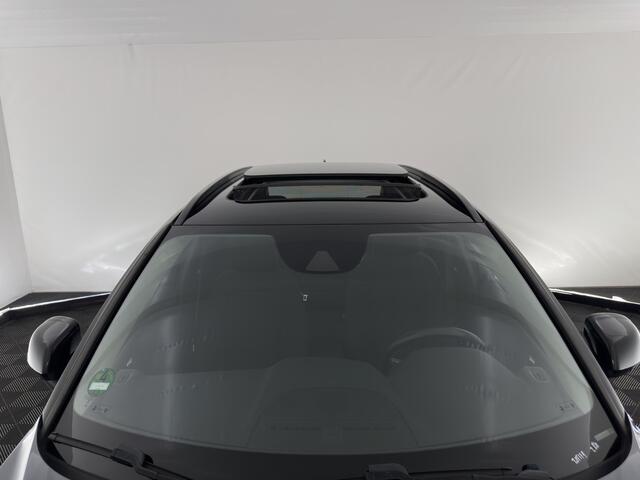 Volvo XC40 1.5 T4 Recharge R-Design Expression {SoH-83%} (Plug-in) (INCL-BTW) Aut. *PANO | DIGI-COCKPIT | HARMAN/KARDON | BLINDSPOT | KEYLESS | DAB | SPORTSEATS | FULL-LED | NAVI-FULLMAP | CAMERA | ECC | TOWBAR | 18'' ALU*