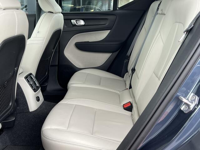 Volvo XC40 1.5 T5 262 Pk Recharge Inscription Navigatie Trekhaak Harman Kardon Panoramadak 360 Camera Leder 19 Inch ACC Pilot Assist Carplay 1e Eigenaar Plug In Hybride
