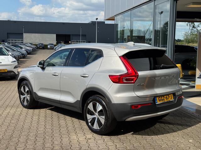 Volvo XC40 1.5 T5 Plus Bright - leer - camera - navi - sensoren