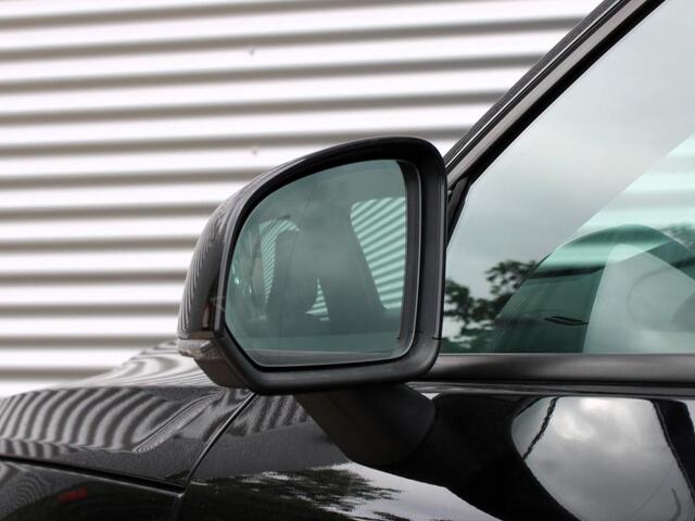 Volvo XC40 1.5 T2 Business Pro Automaat / Panoramadak / 19" velgen / Reservewiel / Mistlampen voor