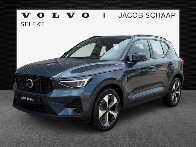 Volvo XC40 2.0 B4 Plus Dark / Elektr. verstelb. voorstoelen / Harman/Kardon / Achteruitrijcamera /