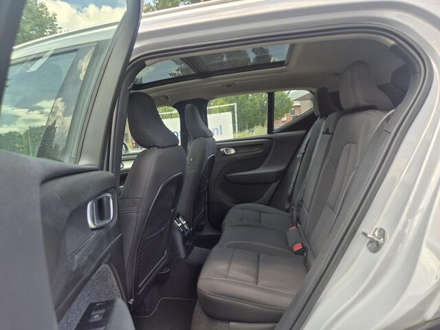 Volvo XC40 1.5 T4 Recharge Inscription Expression Panodak/Stoel-Stuur verw/Keyless etc.