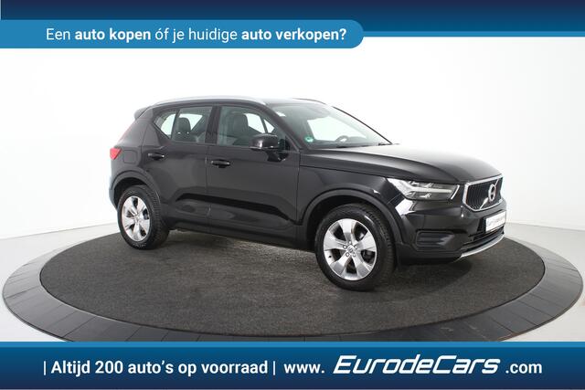 Volvo XC40 2.0 D3 Momentum *Navigatie*Trekhaak*Standkachel*