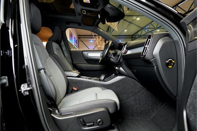 Volvo XC40 1.5 T4 155kW/211pk DCT7 Recharge R-Design PANORAMADAK + PILOT ASSIST + SPORTSTOELEN + 360 CAMERA + HARMAN/KARDON + ADAPT.CRUISE + LANE ASSIST + BLIS + KEYLESS ENTRY&GO + MISTLAMPEN VOOR + PARKSENSOREN + 19" LM-VELGEN!!