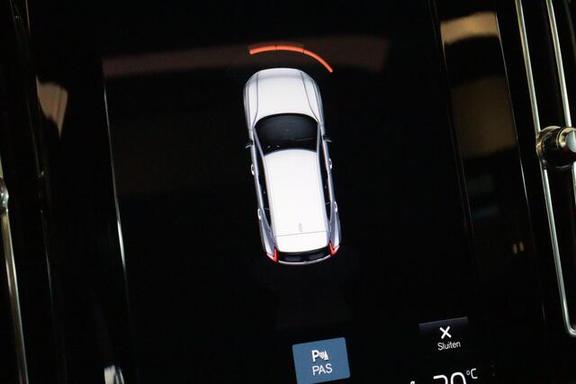 Volvo XC40 1.5 T5 Recharge R-Design | NAVI / APPCONNECT | CAMERA + PDC | STUUR / STOELVERW | ADAP CRUISE | HARMAN / KARDON AUDIO |