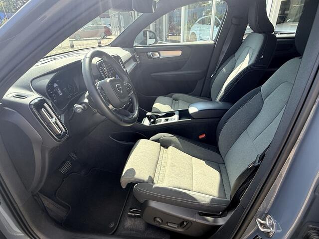 Volvo XC40 1.5 T4 Recharge Inscription | Trekhaak | 360 Camera | Sporstoelen | Winterpakket | Premium Sound H&K