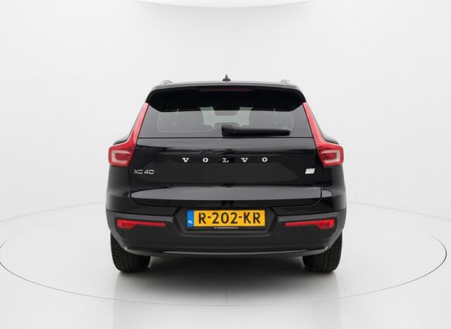 Volvo XC40 RECHARGE PLUS. DAB+, TREKHAAk, CARPLAY