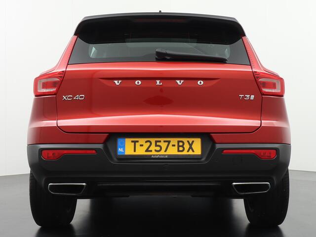 Volvo XC40 1.5 T3 R-Design Panodak/Camera/Keyless/Carplay etc.