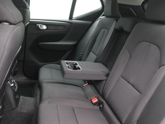 Volvo XC40 1.5 T4 Recharge R-Design Expression 211 PK Panorama Dak, Harman Kardon, 360 Camera, Elektrische Achterklep, NAvigatie, Led verlichting