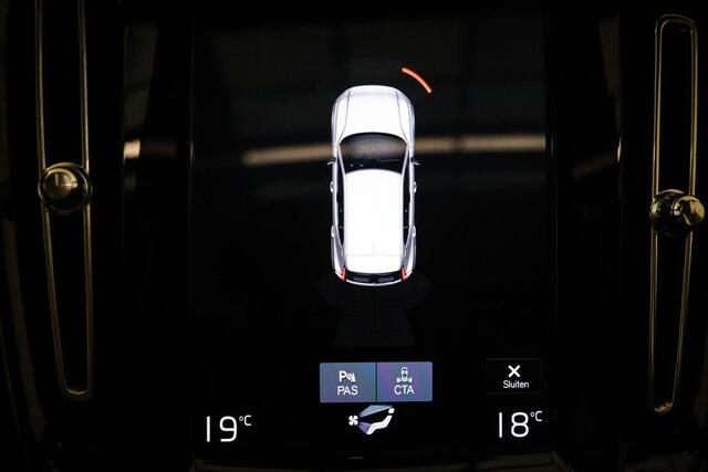 Volvo XC40 2.0 T4 | PANORAMADAK | BLIS | DAB | APPLE | ON CALL | CAMERA | 20"