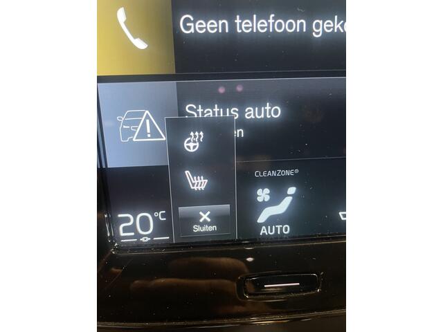 Volvo XC40 1.5 T4 Recharge Inscription Trekhaak 1800kg/ Leer/ Stoelverw./ Camera