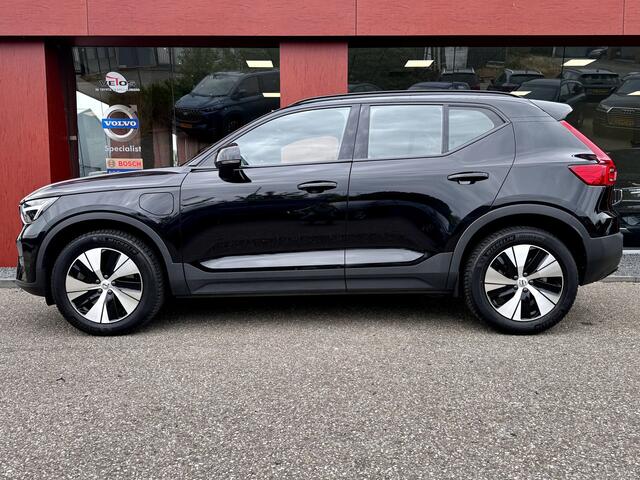 Volvo XC40 1.5 T4 Plug-in hybrid Plus Dark | Trekhaak | Harman/Kardon | Winterpack!