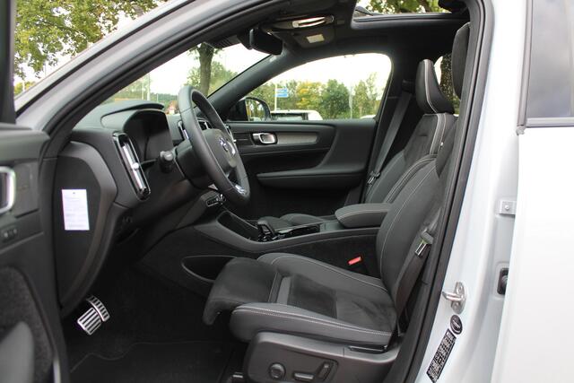 Volvo XC40 1.5 T5 Twin Engine R-Design / Panoramadak / 360Camera / Harman Kardon / 21'' / Stoel+Stuurverwarming / CarPlay / Dodehoek / DAB / Cruise Control